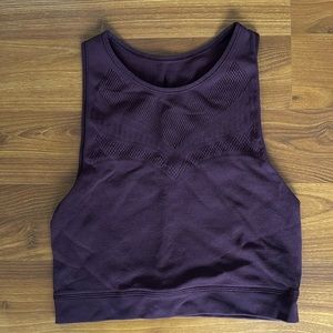 Lululemon crop top